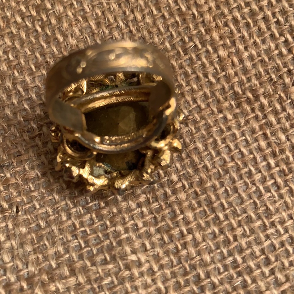 Incredible Ring!! - image 6